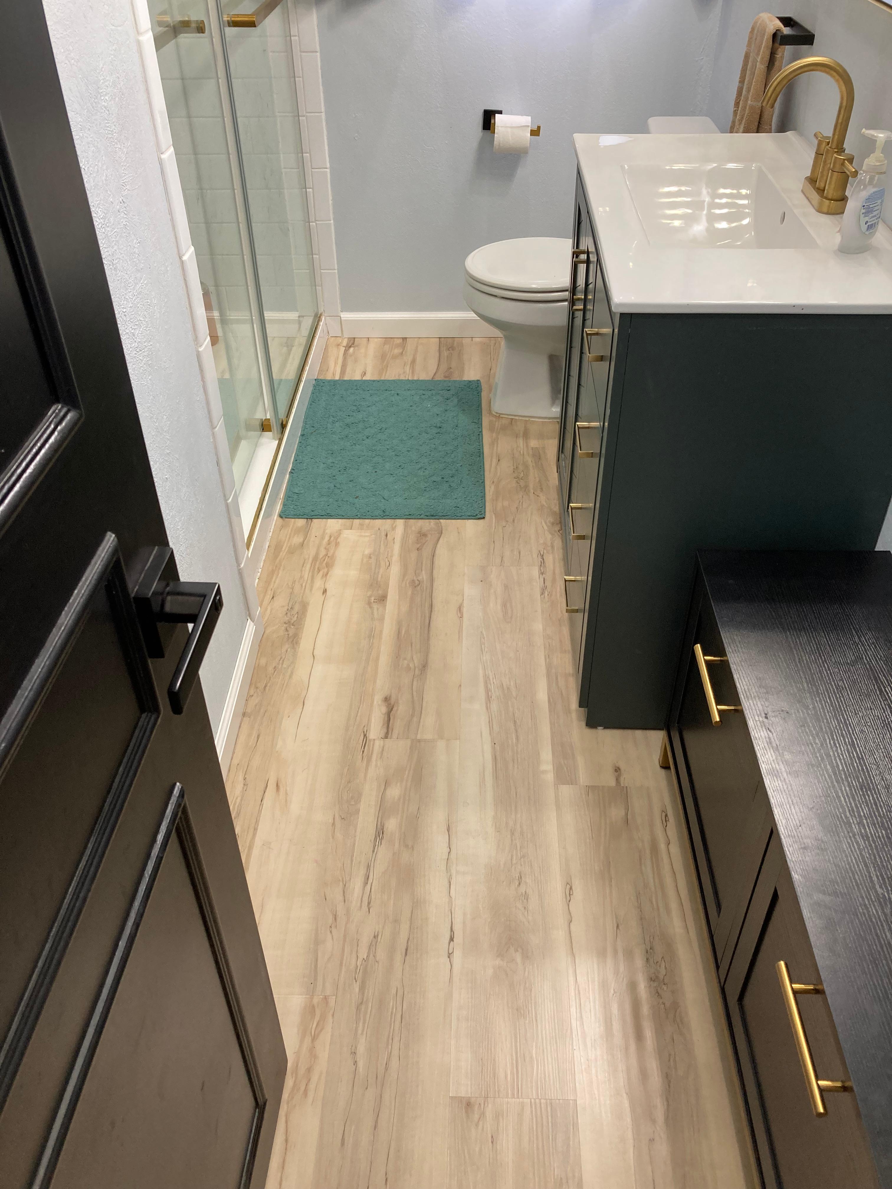 Hall Bathroom Remodel after