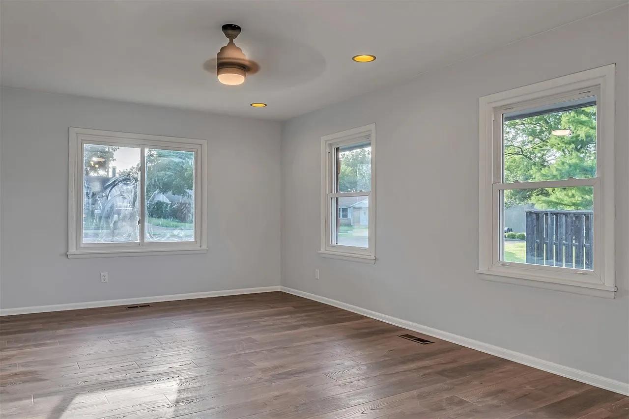 Living Room Flooring & Paint Update after